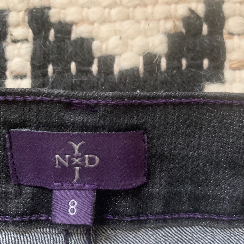 Jeans - Picture 3 of 3